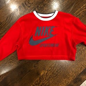 Nike women’s cropped sweatshirt reversible
